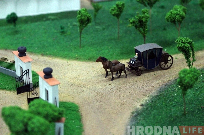 У Гродне адбудавалі каралеўскую рэзідэнцыю Аўгустова. У маштабе 1/100 У Гродне адбудавалі каралеўскую рэзідэнцыю Аўгустова. У маштабе 1/100