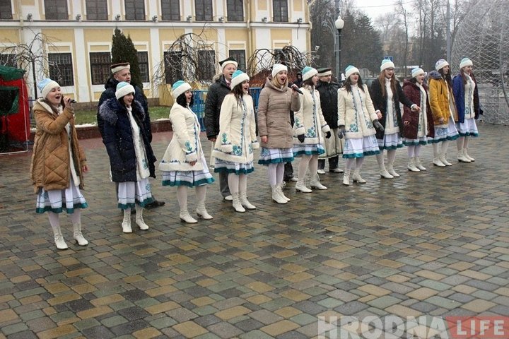 Зрители есть, хора нет. В Гродно не состоялся концерт артистов, которые выступали "для никого"
