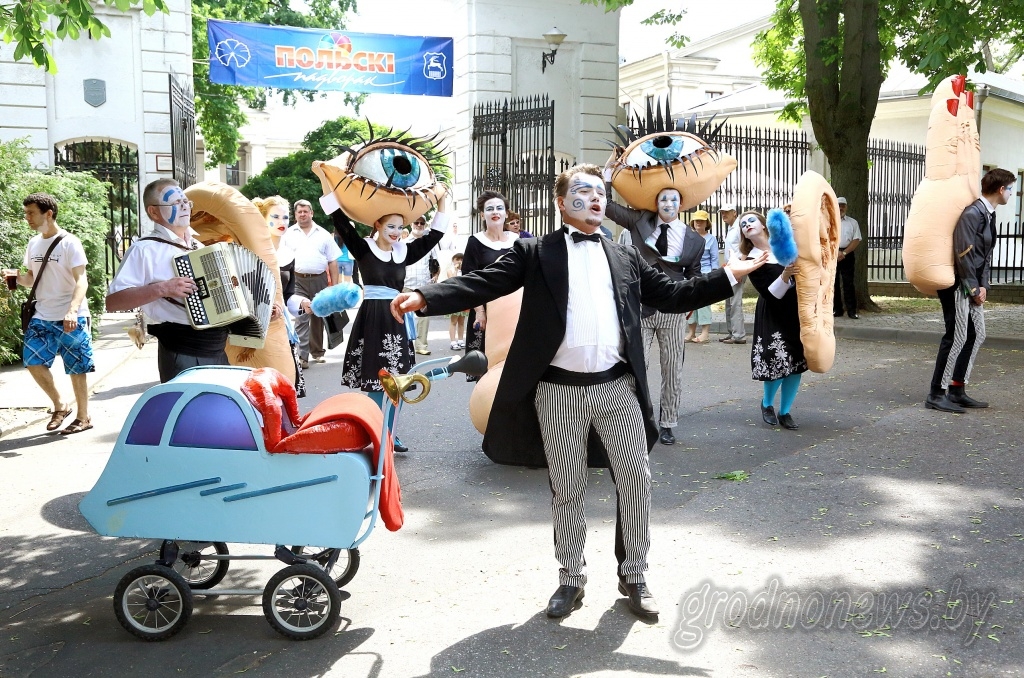 Кавабус, футбольны матч з камандай мэра і 3D-mapping: што ўбачым на фестывалі нацыянальных культур?