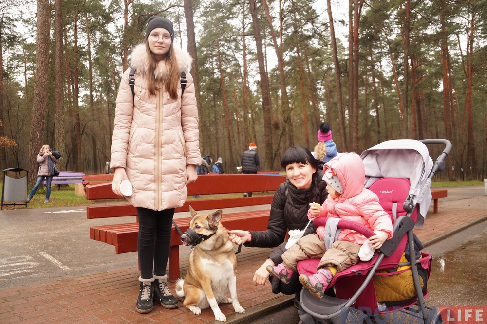 Бягом у Новы год. Чэмпіён, прыгажуня і 260 цвярозых гродзенцаў пачалі год з прабежкі