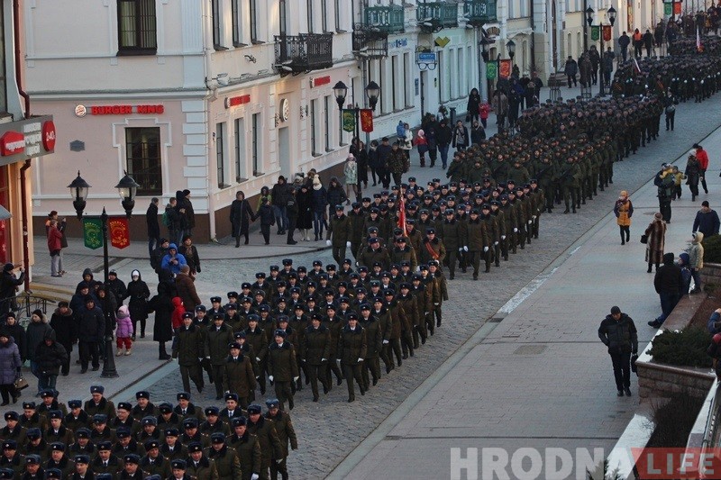 У Гродне з размахам адзначаюць 100-годдзе Узброеных сіл У Гродне з размахам адзначаюць 100-годдзе Узброеных сіл