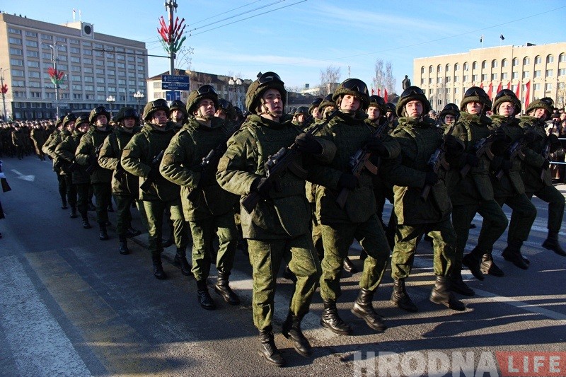 У Гродне з размахам адзначаюць 100-годдзе Узброеных сіл У Гродне з размахам адзначаюць 100-годдзе Узброеных сіл