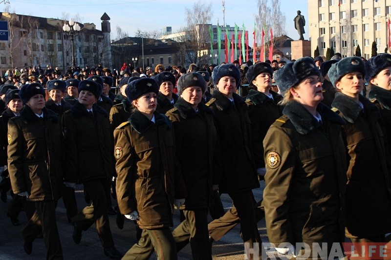 У Гродне з размахам адзначаюць 100-годдзе Узброеных сіл У Гродне з размахам адзначаюць 100-годдзе Узброеных сіл