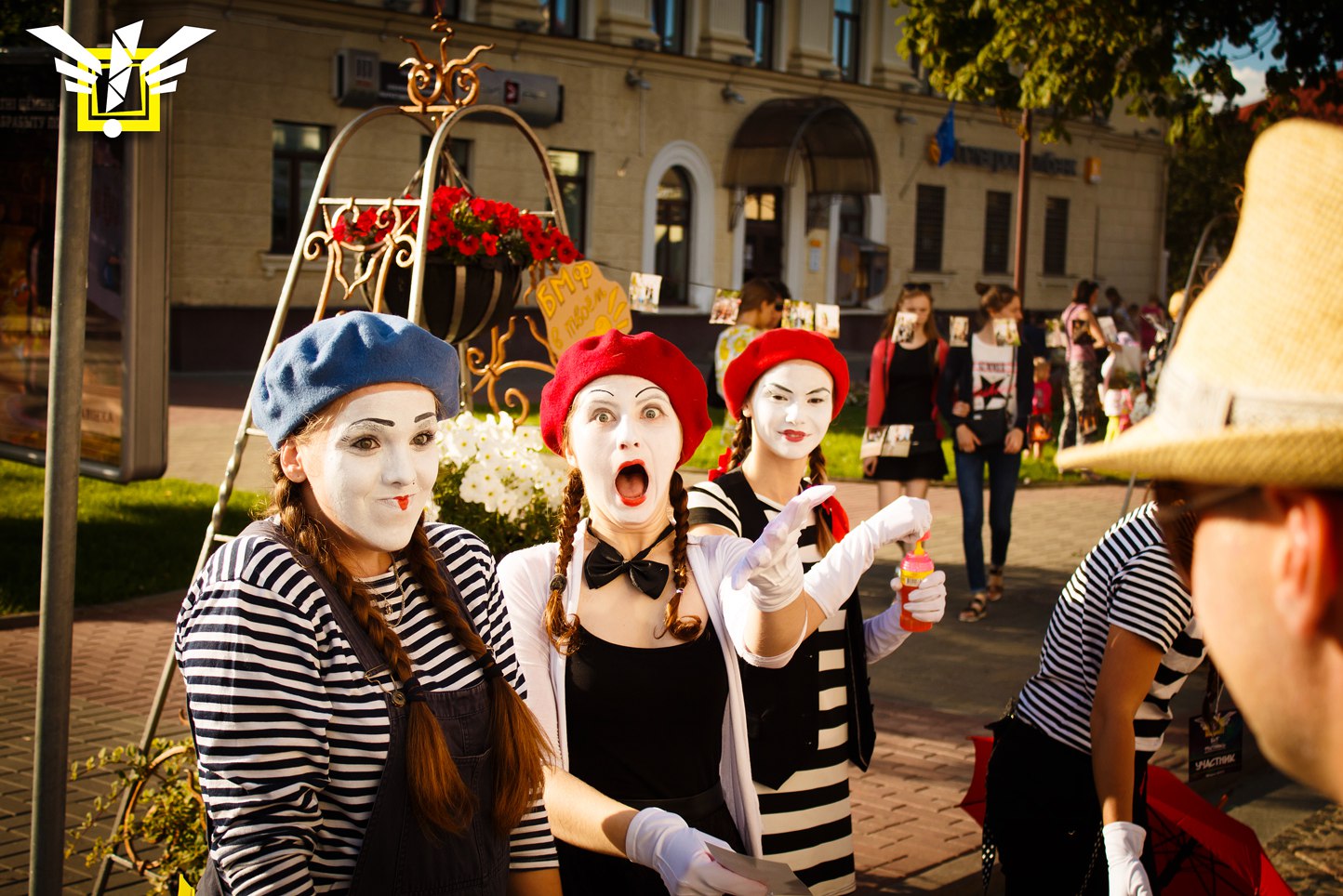Чаму брэндам выгадна супрацоўнічаць з культурай: распавядае арганізатар гродзенскага Біг-міні фестывалю вулічнага мастацтва Чаму брэндам выгадна супрацоўнічаць з культурай: распавядае арганізатар гродзенскага Біг-міні фестывалю вулічнага мастацтва