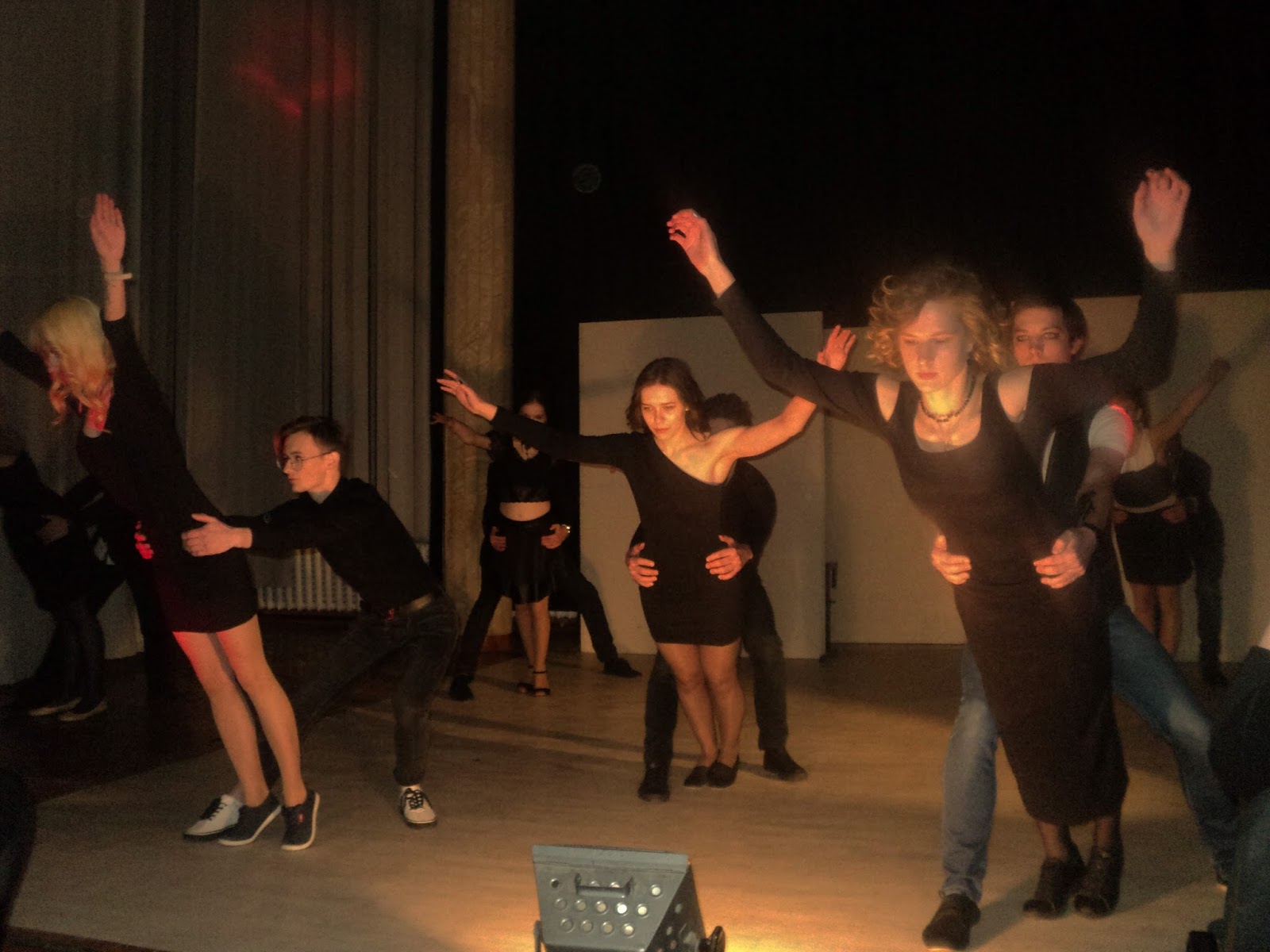 Физики разыграли маленькие трагедии