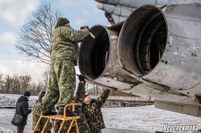 Навошта ў Скідзель даставілі франтавы бамбардзіроўшчык Су-24М?