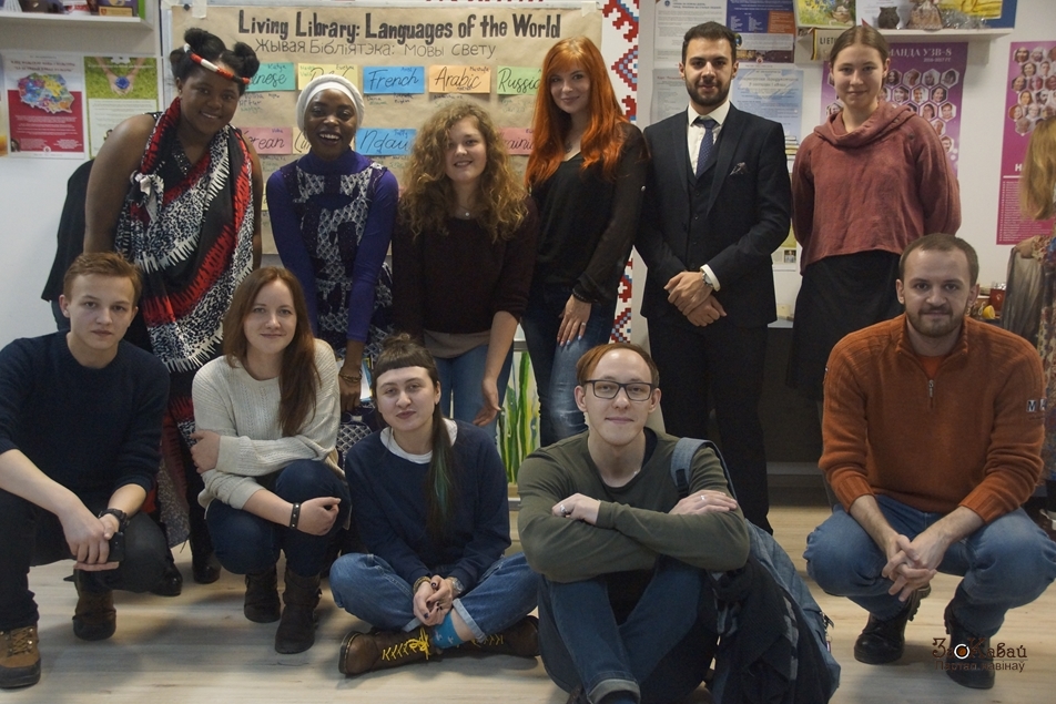 15 моваў за 1,5 гадзіны: у Гродне прайшла "Жывая Бібліятэка: мовы свету"