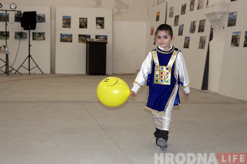 Гродзенскія яўрэі ў сінагозе адзначылі Пурым Гродзенскія яўрэі ў сінагозе адзначылі Пурым