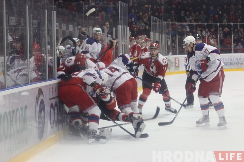 "Нёман" прайграў і даў магчымасць "Юнацтву" зраўняць лік у серыі "Нёман" прайграў і даў магчымасць "Юнацтву" зраўняць лік у серыі