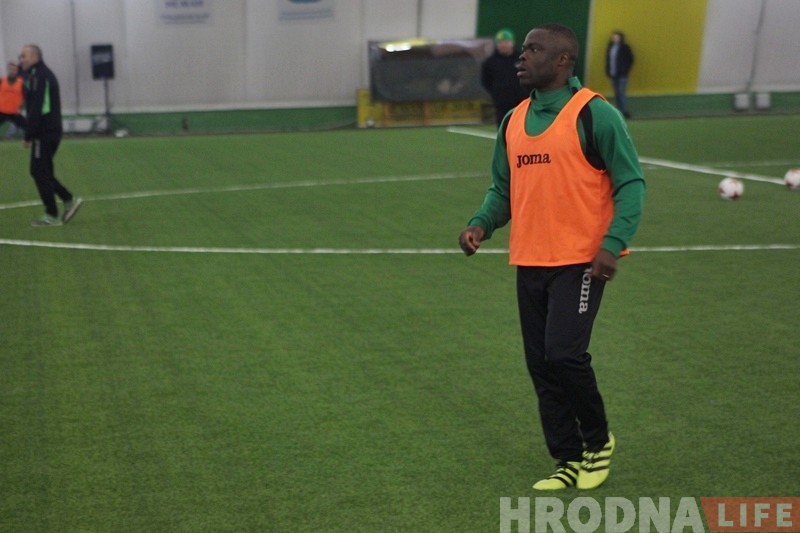 Ігар Кавалевіч: "Каб не выпадаць з гульнявога рытму - згуляем таварыскі матч з «Лідай»" Ігар Кавалевіч: "Каб не выпадаць з гульнявога рытму - згуляем таварыскі матч з «Лідай»"