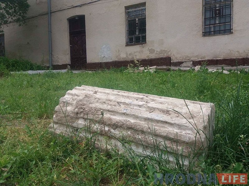 Знойдзеныя часткі Фары Вітаўта падзялілі праваслаўныя і католікі