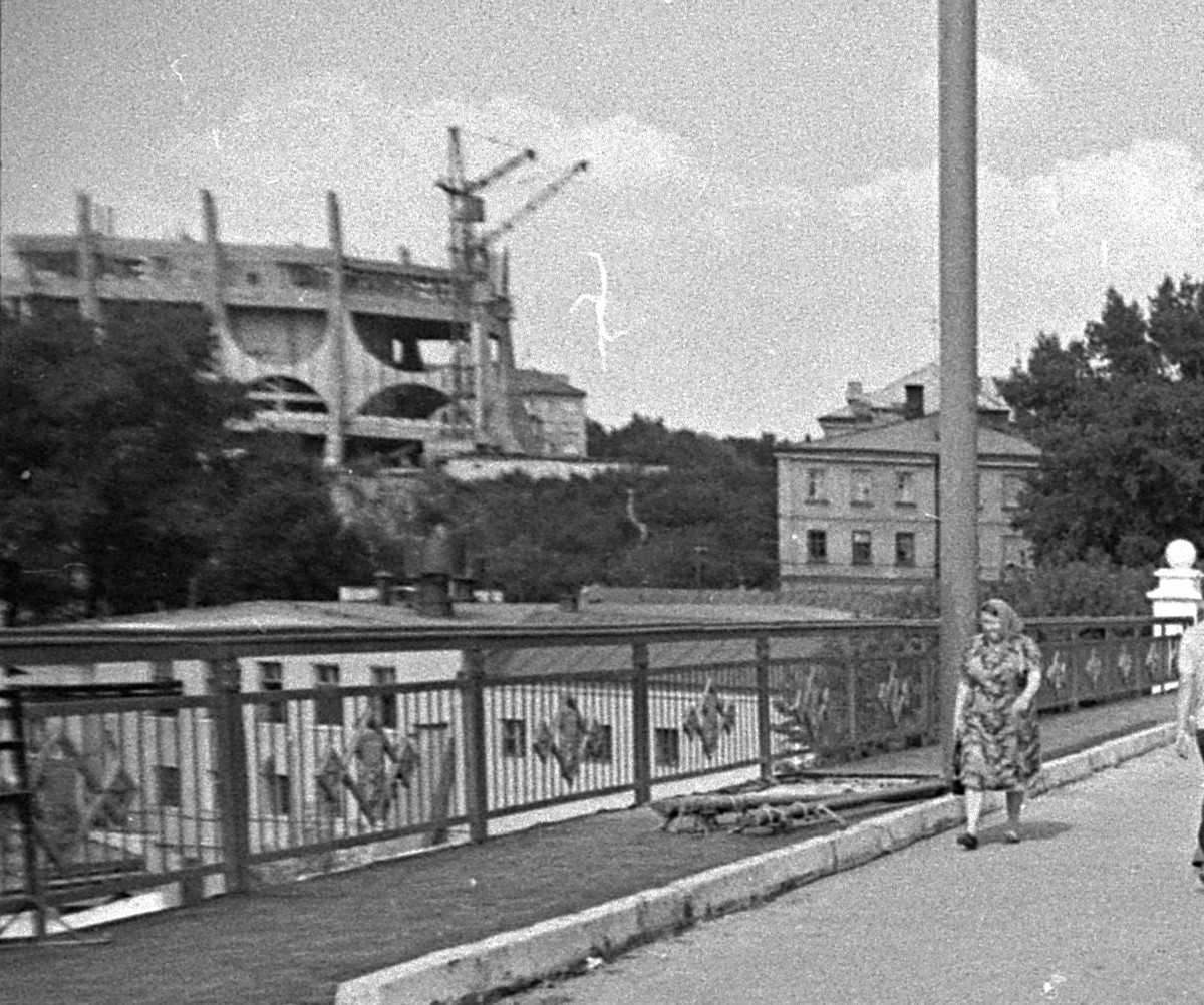 Як выглядаў кляштар на месцы драмтэатра ў Гродне - шмат старых фота