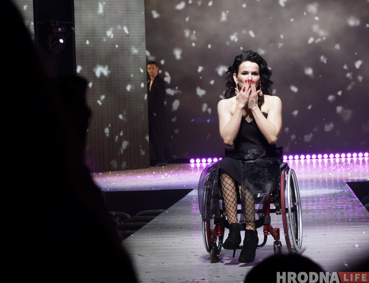 «Я заўсёды была модніцай». Вазочніца з Гродна збіраецца на конкурс прыгажосці