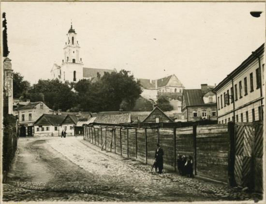 Ад казармаў да ўніверсітэта: гісторыя гродзенскага будынка, дзе знайшлі таямнічыя шкілеты
