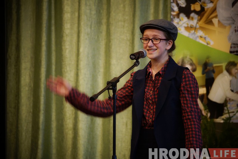 Пераможцы конкурса “Чытаем па-беларуску з velcom” давялі журы да слёз Пераможцы конкурса “Чытаем па-беларуску з velcom” давялі журы да слёз