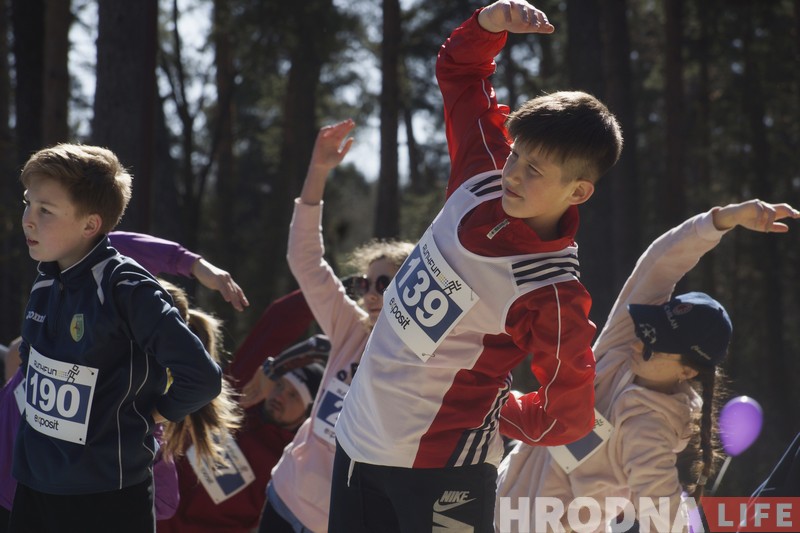 Масавы забег і шарыкі у небе. Як гродзенцы адзначылі Дзень здароўя (Фота)