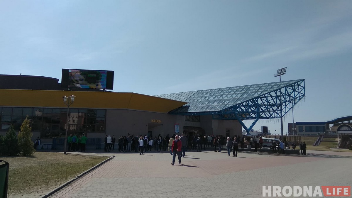 “Калі ён стаў героем, зусім не змяніўся”. Гродзенцы развіталіся з легендарным спартсменам Аляксандрам Курловічам “Калі ён стаў героем, зусім не змяніўся”. Гродзенцы развіталіся з легендарным спартсменам Аляксандрам Курловічам