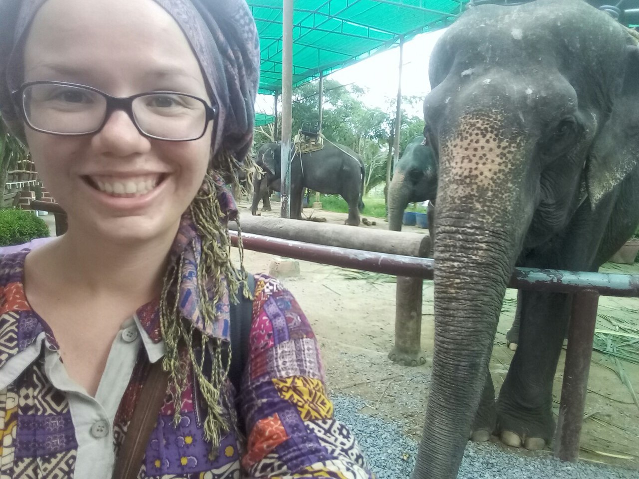 «Возім з сабой тарку для дранікаў». Беларуска з сябрам амаль год падарожнічаюць па свеце без запасу грошаў