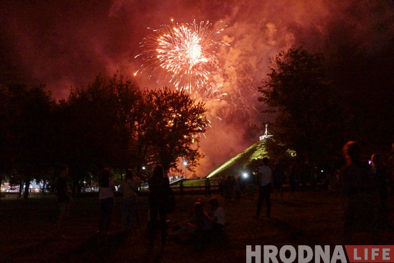 ФОТА: Cалют перамогі прагрымеў над Гродна