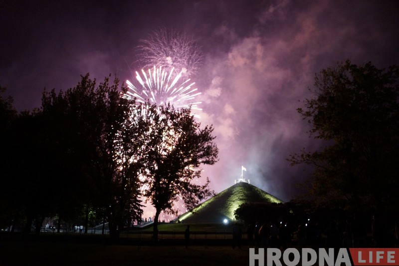 ФОТА: Cалют перамогі прагрымеў над Гродна