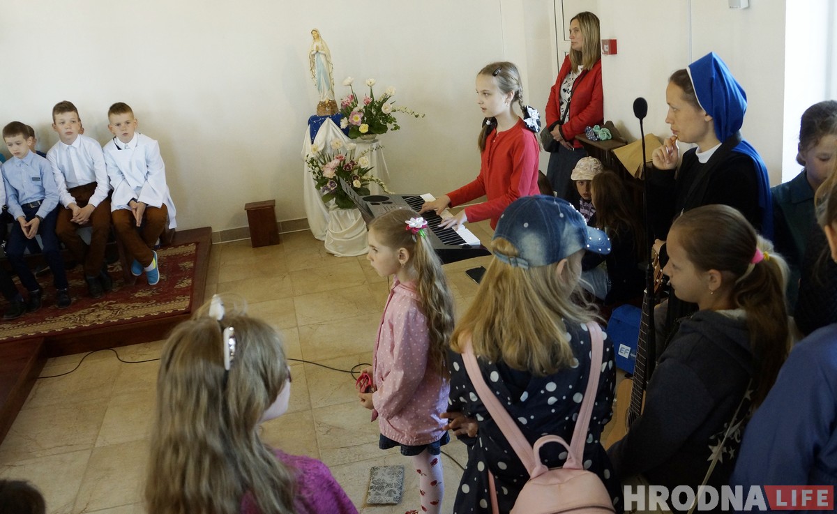 Адна на мільён. Дзесяцігадовая Насця перамагае выпускнікоў і грае ў касцёле, хоць ніколі не бачыла нот