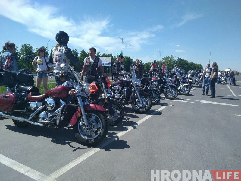 “Можам паўтарыць” ці “Ніколі зноў”? Гродзенскія байкеры расказалі, што для іх значыць Дзень Перамогі