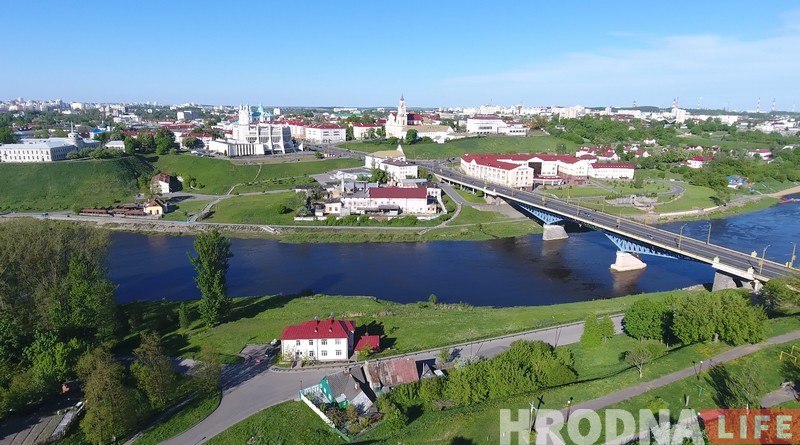 И отец, и мать. Смотрите видео с полета над Неманом