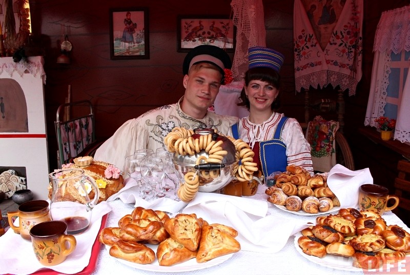 Фотарэпартаж: адчуй атмасферу фестывалю культур у Гродне Фотарэпартаж: адчуй атмасферу фестывалю культур у Гродне