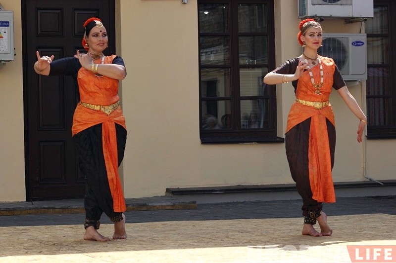 Фотарэпартаж: адчуй атмасферу фестывалю культур у Гродне Фотарэпартаж: адчуй атмасферу фестывалю культур у Гродне