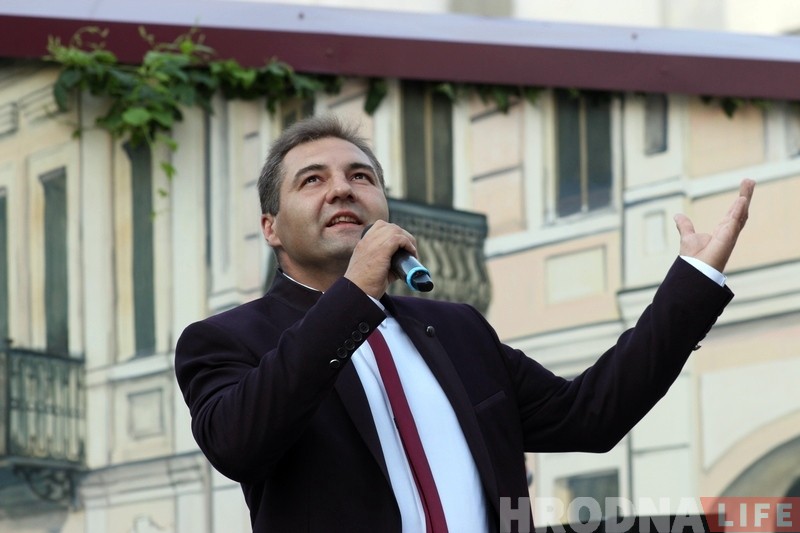 "Класіка пад вячэрнім небам" упершыню гучала ў дворыку ABC "Класіка пад вячэрнім небам" упершыню гучала ў дворыку ABC