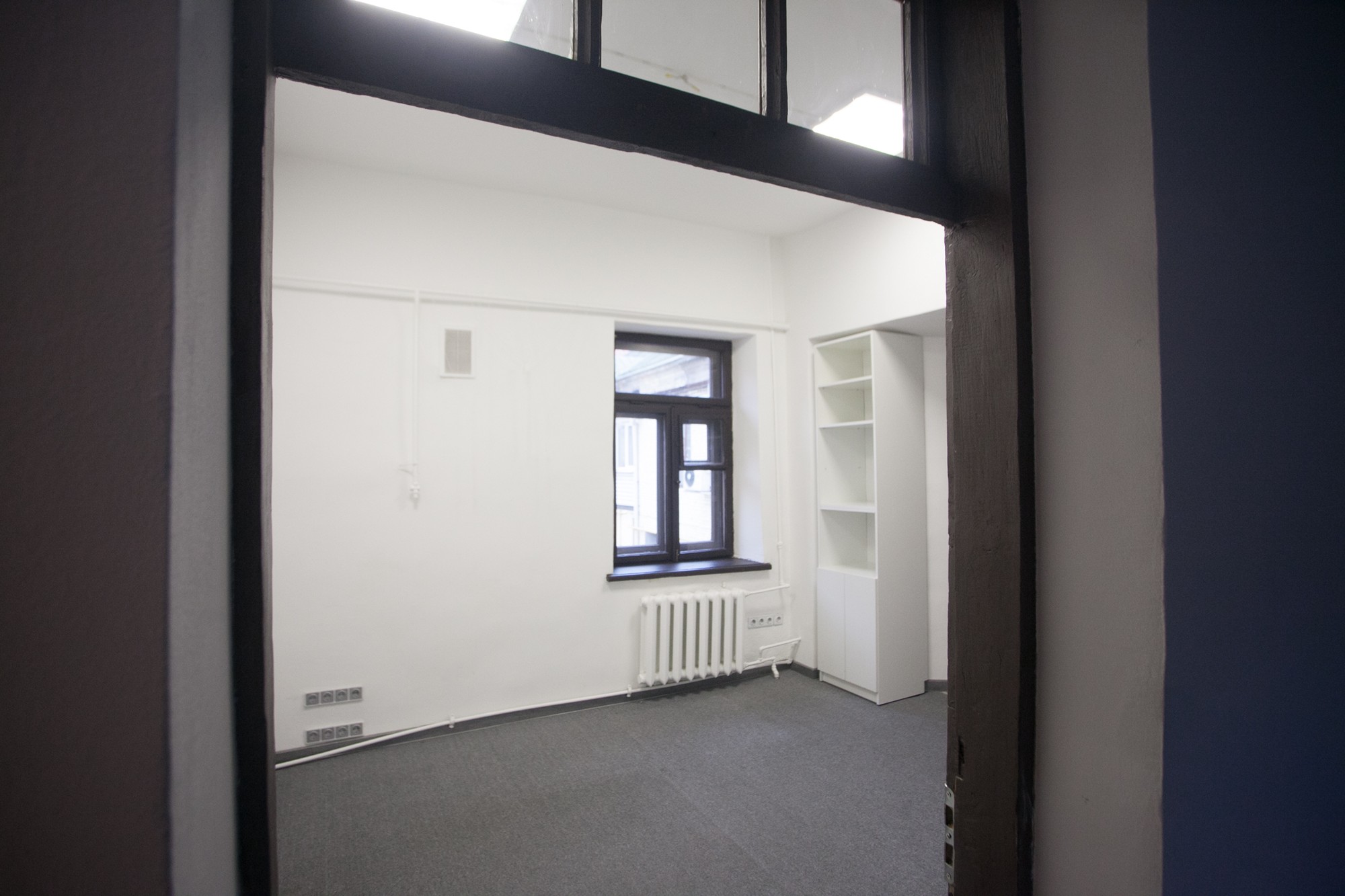 В Гродно закрыли галерею, чтобы складировать веники?