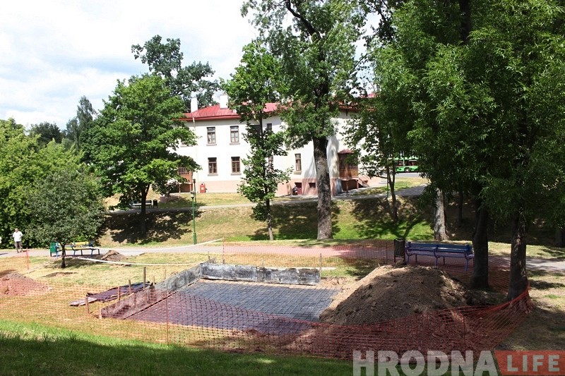 У Швейцарскай даліне пачынаюць будаваць вяровачны парк У Швейцарскай даліне пачынаюць будаваць вяровачны парк