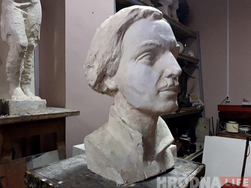 Шыльда ці бюст? У Гродне думаюць як увекавечыць імя Найдуса