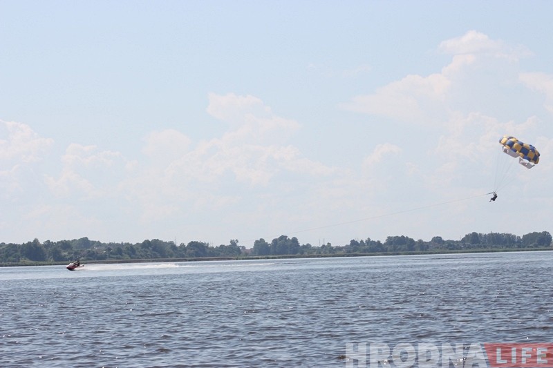 Гродзенец хоча развіваць актыўны адпачынак на вадасховішчы ГЭС. Але пакуль чакае рашэння ўладаў Гродзенец хоча развіваць актыўны адпачынак на вадасховішчы ГЭС. Але пакуль чакае рашэння ўладаў