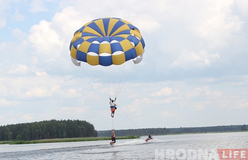 Гродзенец хоча развіваць актыўны адпачынак на вадасховішчы ГЭС. Але пакуль чакае рашэння ўладаў Гродзенец хоча развіваць актыўны адпачынак на вадасховішчы ГЭС. Але пакуль чакае рашэння ўладаў