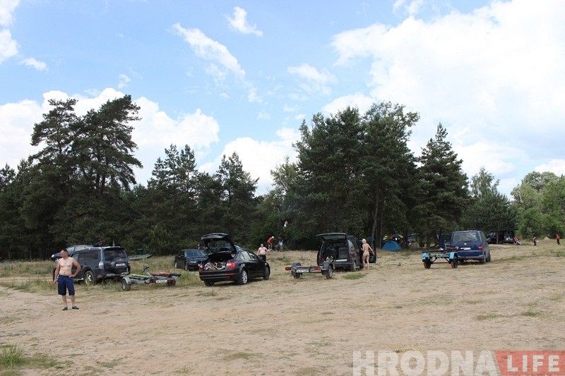 Гродзенец хоча развіваць актыўны адпачынак на вадасховішчы ГЭС. Але пакуль чакае рашэння ўладаў Гродзенец хоча развіваць актыўны адпачынак на вадасховішчы ГЭС. Але пакуль чакае рашэння ўладаў