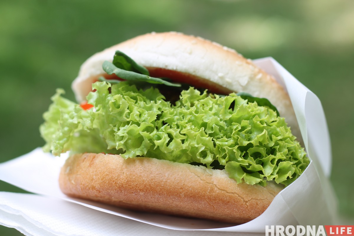 Арт-пікнік для дзяцей (і дарослых) прайшоў на Велесе Арт-пікнік для дзяцей (і дарослых) прайшоў на Велесе