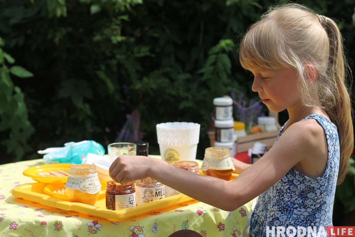 Арт-пікнік для дзяцей (і дарослых) прайшоў на Велесе Арт-пікнік для дзяцей (і дарослых) прайшоў на Велесе