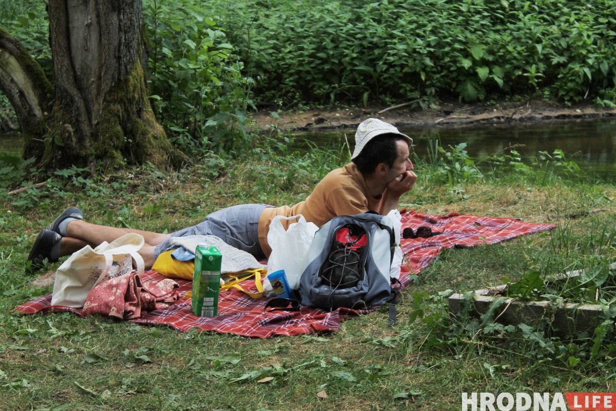 Арт-пікнік для дзяцей (і дарослых) прайшоў на Велесе Арт-пікнік для дзяцей (і дарослых) прайшоў на Велесе