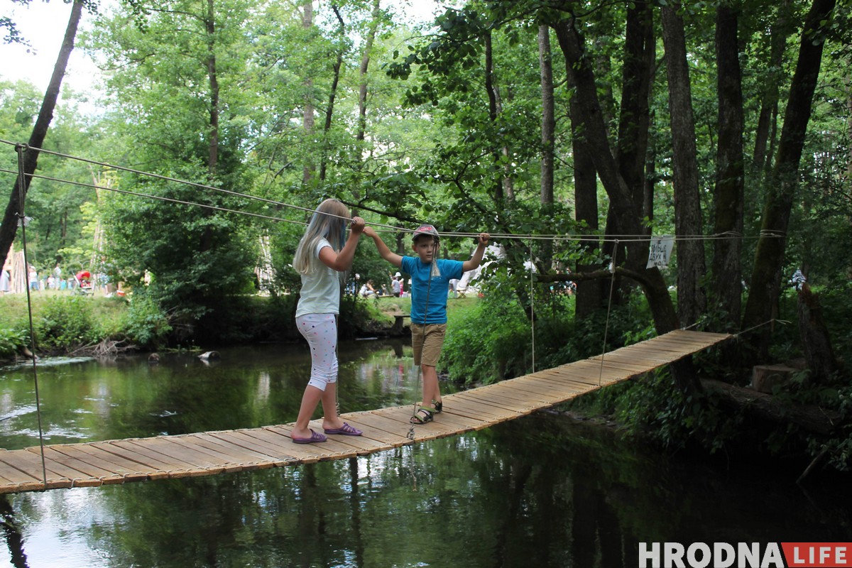 Арт-пікнік для дзяцей (і дарослых) прайшоў на Велесе Арт-пікнік для дзяцей (і дарослых) прайшоў на Велесе