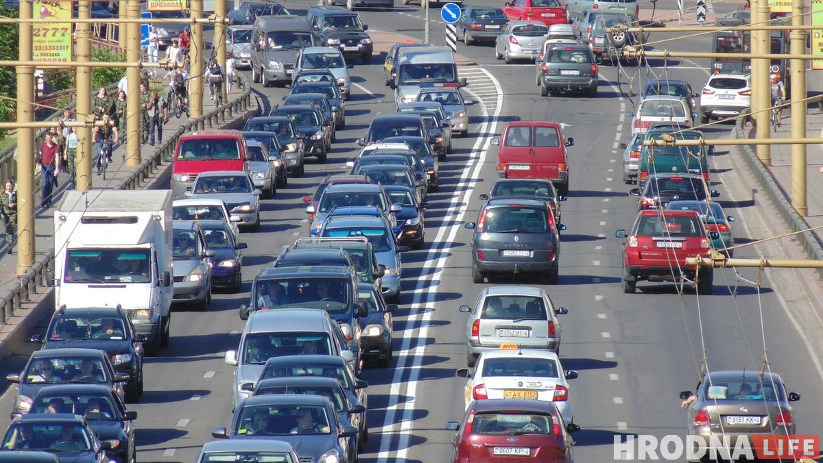 "На Западе авто лучше наших идут на свалку". Как автобизнес стал жертвой Таможенного союза