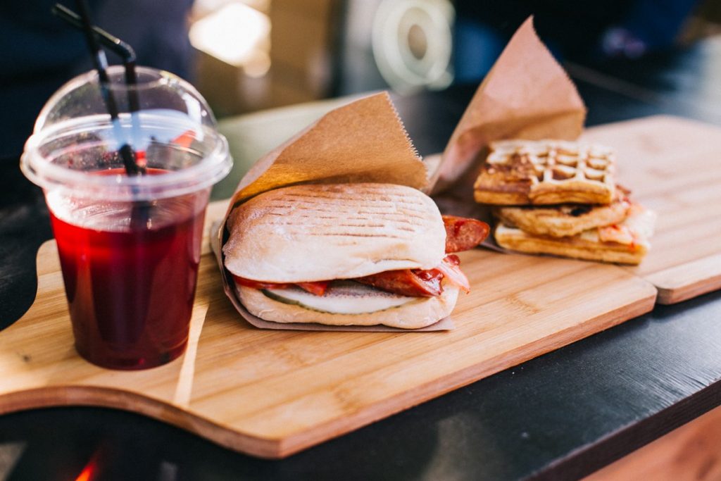 “Ставак на мясцовых удзельнікаў не робім”. Фестываль Vulitsa Ezha едзе ў Гродна