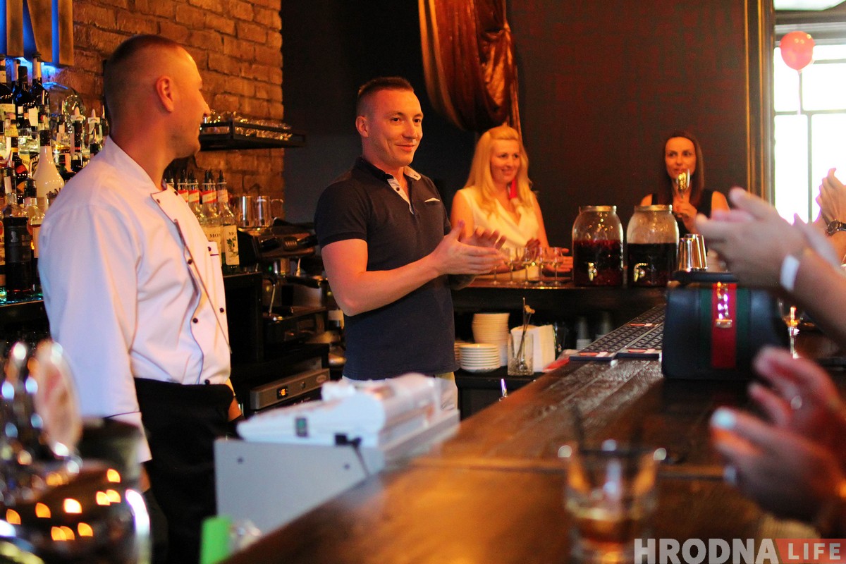 Таямніца дома №13 адкрыта: Гэта абноўленая летняя тэраса “Гудзіні”