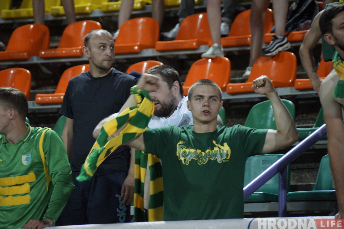 “За Нёман, за Радзіму, за футбол!” Фан-клуб “Нёмана” адзначыў 20-годдзе перформансам на матчы “За Нёман, за Радзіму, за футбол!” Фан-клуб “Нёмана” адзначыў 20-годдзе перформансам на матчы