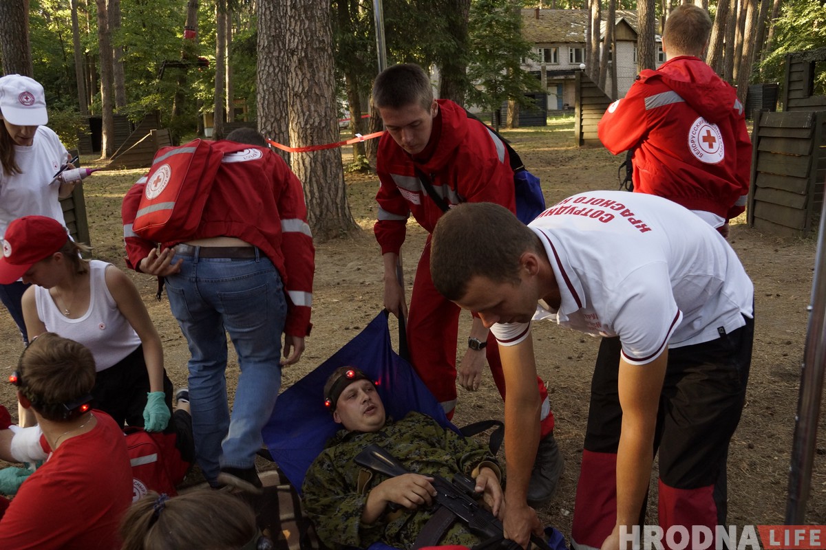 Бі альбо бяжы. Як гродзенцы сталі бежанцамі, а Пышкі - зонай баявых дзеянняў 