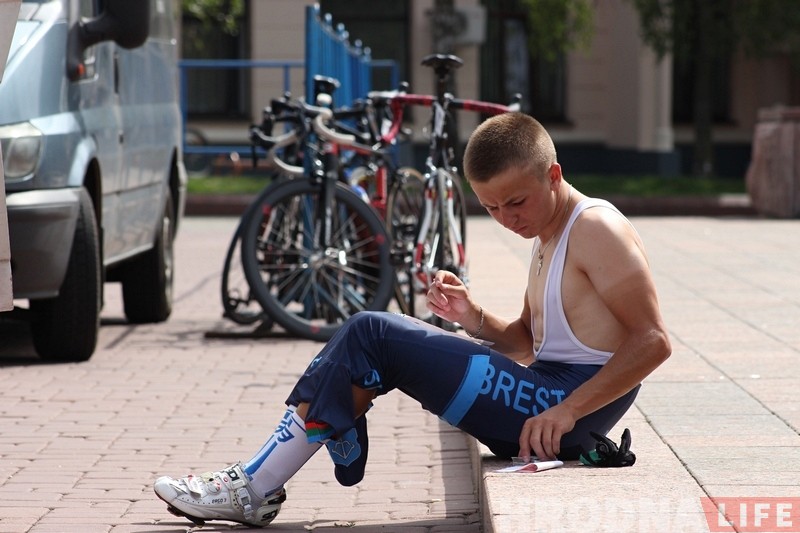 Удзельнікі велагонкі "Нёман" з Гродна адправіліся ў польскую Сакулку Удзельнікі велагонкі "Нёман" з Гродна адправіліся ў польскую Сакулку