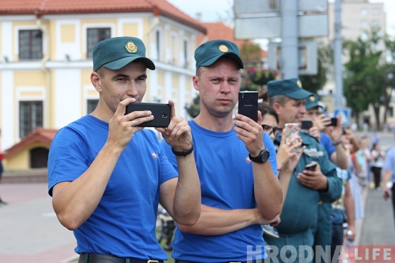 ФОТА: У Гродне адзначаюць Дзень пажарнай службы ФОТА: У Гродне адзначаюць Дзень пажарнай службы