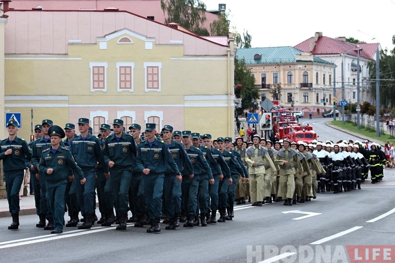 ФОТА: У Гродне адзначаюць Дзень пажарнай службы ФОТА: У Гродне адзначаюць Дзень пажарнай службы