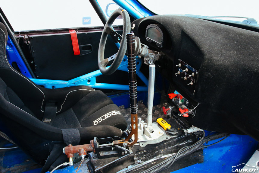 Дрыфт - спорт багатых? 10 міфаў пра дрыфт развейвае знакаміты беларускі гоншчык родам з Гродна