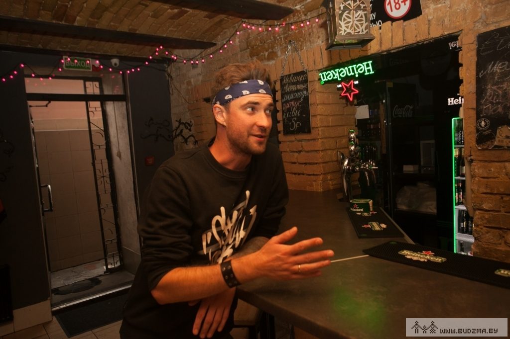 Бар, кавярня і музей. Як адна сям'я стварыла ў Гродне тры класныя месцы